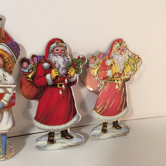 3 Victorian Style St. Nick Santa Paper Ornaments With Gold Colour Detail 1970s - Picture 4 of 4